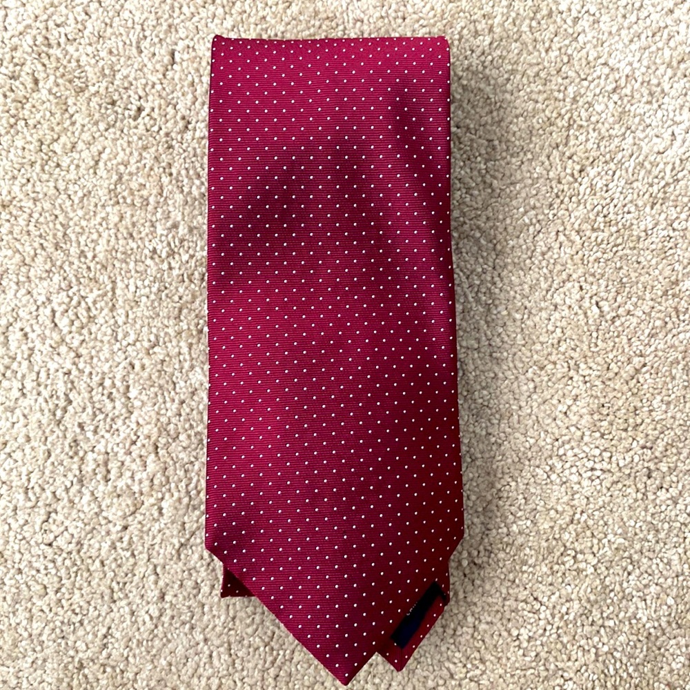 Jos A Bank silk necktie